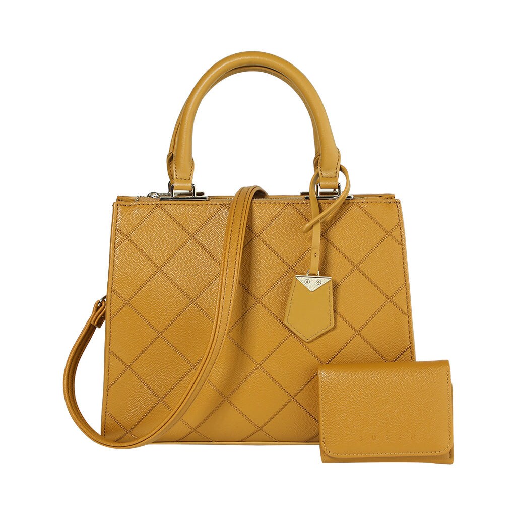 Bags kenya - #susen #handbags Kshs 3000 Contact 0720021872 | Facebook