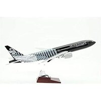 Picture of Air New Zealand Boeing B777-300 Large Resin Model Aircraft