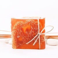 Picture of Sehr-I Sabun Soaps With Loofah Oud
