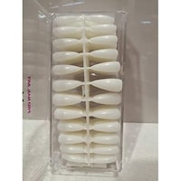 Picture of Viya Acrylic Nail Tips Set, White
