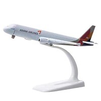Picture of Metal Airplane Model Static Asiana A320