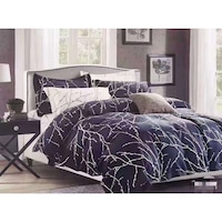 Picture of King Sized Comforter Set, Navy Blue & White, 6 Pcs set,blanket