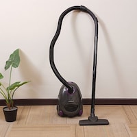 Picture of Olsenmark Vacuum Cleaner with Dust Bag, 1.5L, 2200W, OMVC1782 - Black