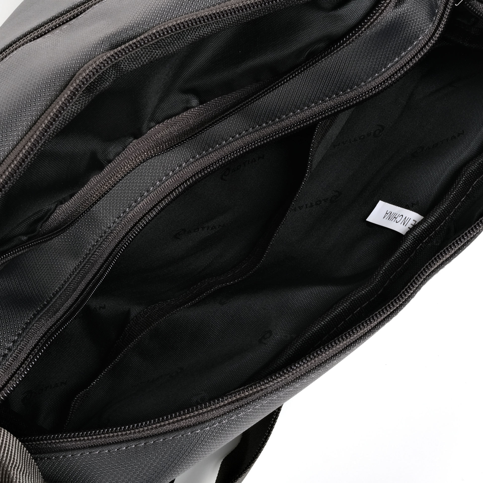 Shop Sky Bird Aotian Textured Crossbody Bag | Dragon Mart UAE